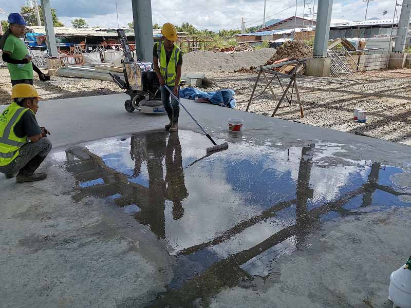 How to seal concrete - apply concrete densifier and sealer
